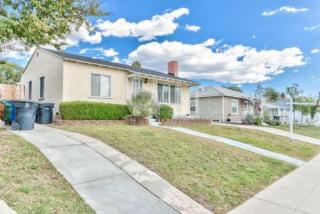 1306 Whitnall Hwy, Burbank, CA 91505-2111
