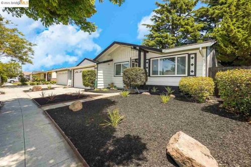 25164 Lindenwood Way, Hayward, CA 94545-2628