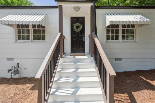 230 Maple St, Atlanta GA  30354-1206 exterior