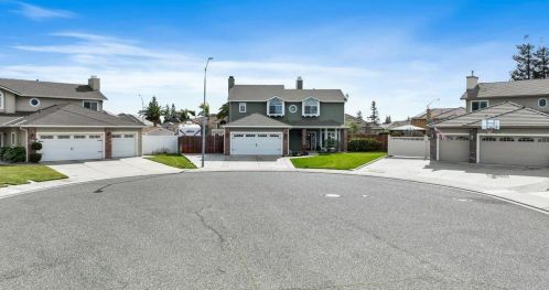 1192 Joseph Ct, Ripon, CA 95366-3109
