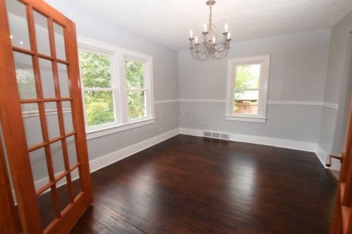 252 Circle Dr, Springfield OH  45503-3300 exterior