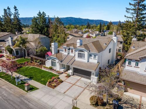 3360 Shady Spring Ln, Mountain View, CA 94040-4581
