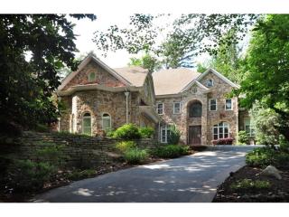 1012 Canter Rd, Atlanta GA  30324-2503 exterior