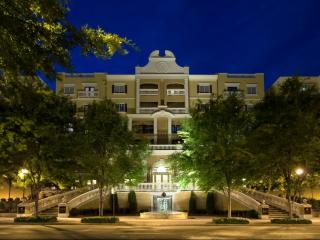 222 14th St, Atlanta GA  30309-5304 exterior