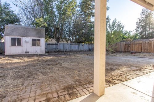 962 Ashford Dr, Turlock CA 95382-0262 exterior