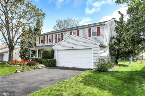 1524 Wandering Way, Harrisburg, PA 17110-2974