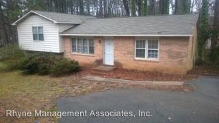 3904 Greenleaf St, Raleigh NC  27606-2031 exterior
