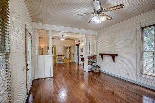 1701 34th St, Austin TX  78722-1618 exterior
