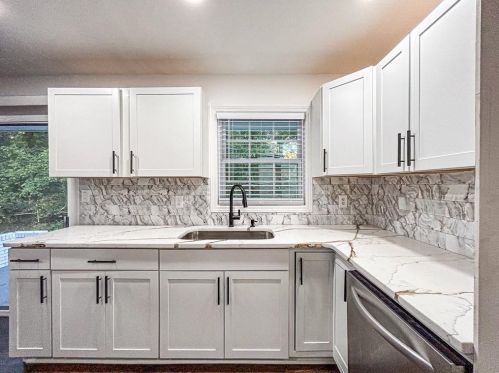 180 Lydia Dr, Atlanta GA  30315-8416 exterior