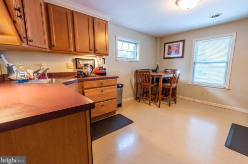 3825 Lincoln Ave, Allentown, PA 18103-6123