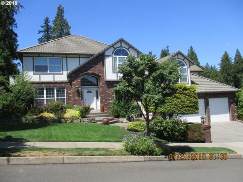 1507 26th Dr, Damascus, OR 97080