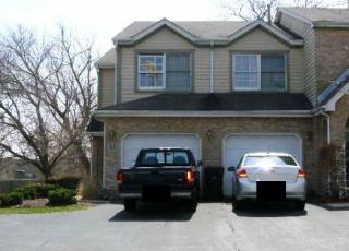 45 Cary St, Trout Valley, IL 60013-2801