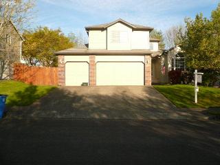3635 27th Ave, Camas, WA 98607-7517