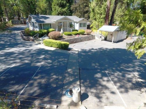 11235 Cliffs Pl, Grass Valley, CA 95949-9761