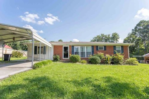 1231 Morgan St, Athens, TN 37303-4558