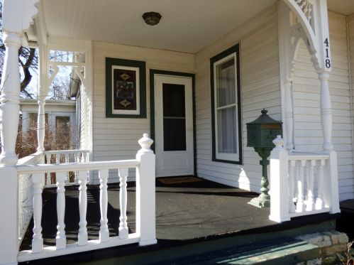 418 First St, Batavia, IL 60510-2404