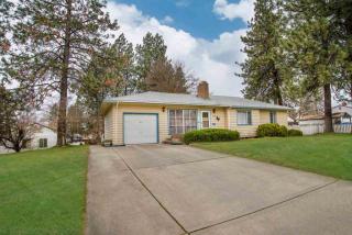 5407 D St, Spokane, WA 99205-5918