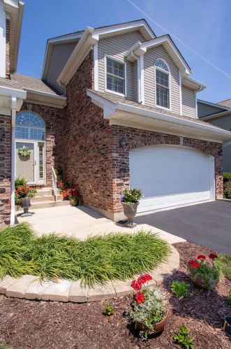 542 Bridge View Ct, Palatine, IL 60067-4984