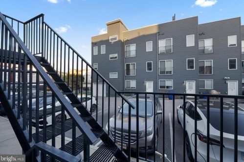 1225 5 St, Philadelphia PA 19122-5234 exterior