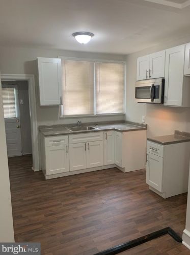 5927 4 St, Philadelphia PA 19140-2416 exterior