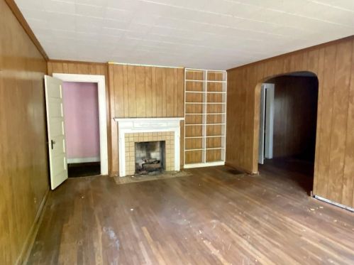 889 Highland Ter, Atlanta GA  30306-3411 exterior
