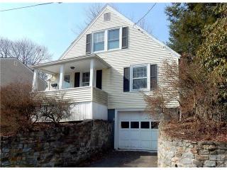 202 Smith St, Derby CT  06418-1243 exterior