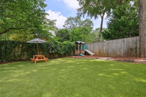 445 Clifton Rd, Atlanta GA  30307-1705 exterior