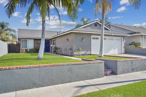 250 Sagamore St, Anaheim CA  92807-2811 exterior