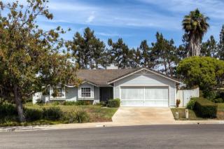 5197 Windmill St, Oceanside, CA 92056-2357
