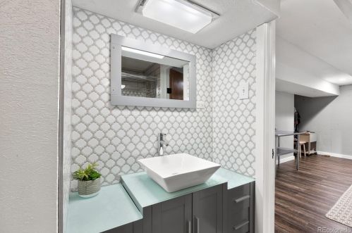 15 Dudley St, Denver CO  80226-1249 exterior