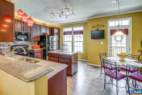 2132 Lockwood Dr, Charlottesville, VA 22911-5608