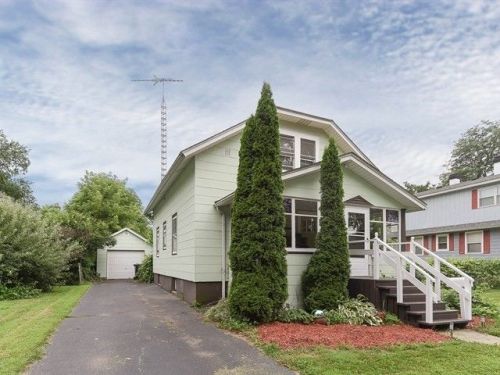 309 Charles St, Carpentersville, IL 60110-1905