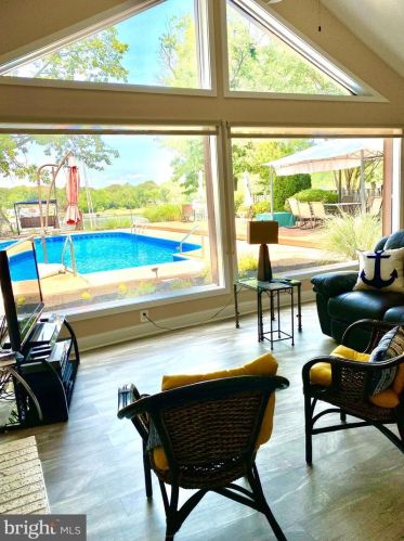 360 North Dr, Severna Park MD  21146-2120 exterior