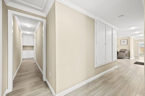 917 Notre Dame St, Upland CA 91786-2761 exterior