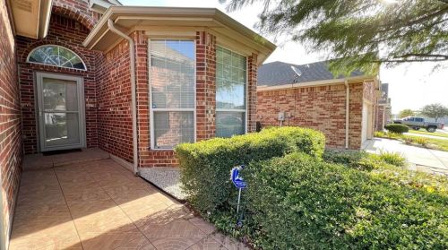 9620 Minton Dr, Fort Worth TX  76108-3887 exterior