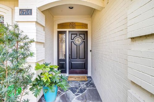 6701 Glen Meadow Dr, Fort Worth, TX 76132-3733
