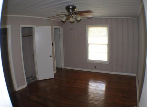 1802 Willow Rd, Carrollton TX 75006-3735 exterior