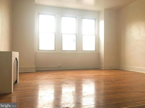 4951 5th St, Philadelphia PA  19120-3809 exterior