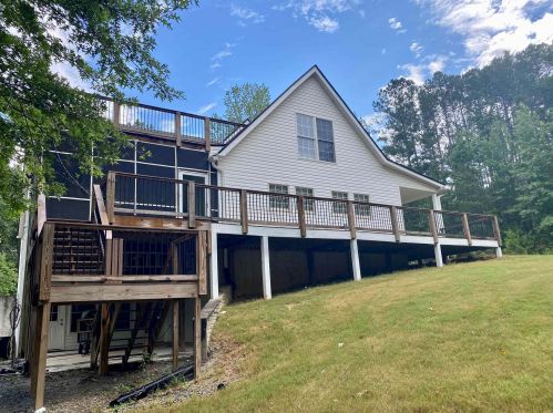 110 Floyd Rd, Hampton GA  30228-2462 exterior