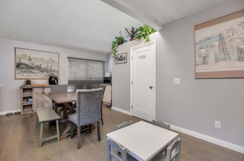 2332 Donnington Way, San Diego, CA 92139-2928