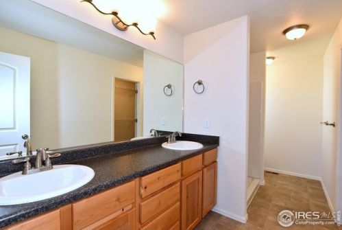 2668 Emerald St, Loveland CO 80537-2013 exterior