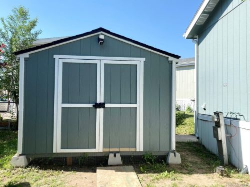 60 Zeta St, Lakewood CO  80401 exterior