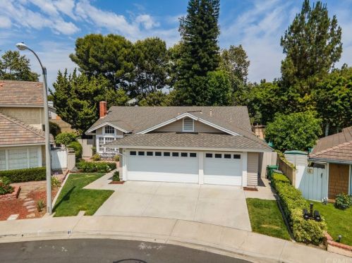 8 Dorchester, Irvine CA  92620-2614 exterior