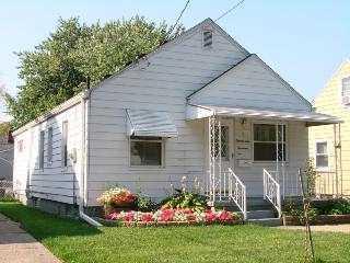 2614 106th St, Toledo, OH 43611-2016
