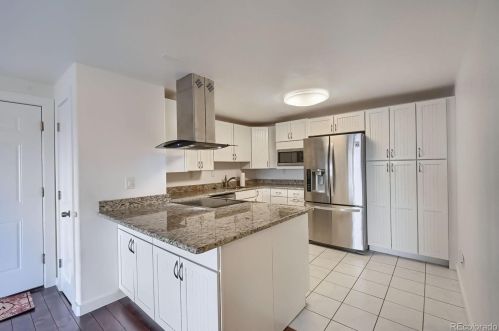 65 Clarkson St, Denver, CO 80218-3701