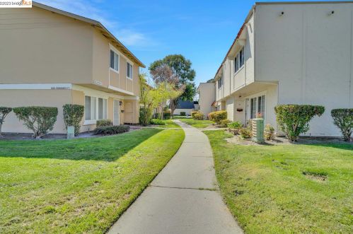 5441 Don Edmondo Ct, San Jose, CA 95123-3116