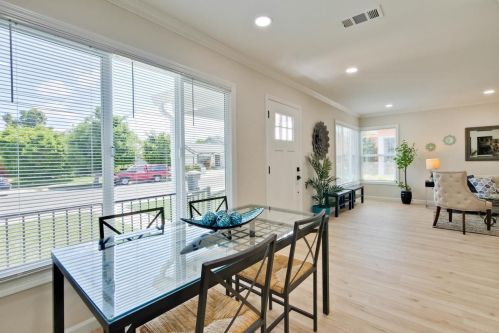 1053 Douglas Ct, San Leandro CA  94577-1469 exterior