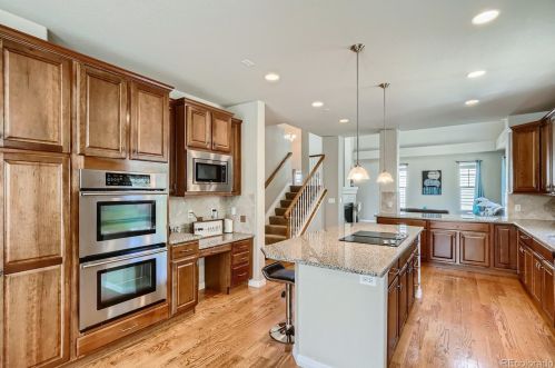 6940 Robertsdale Way, Denver CO 80016-7503 exterior