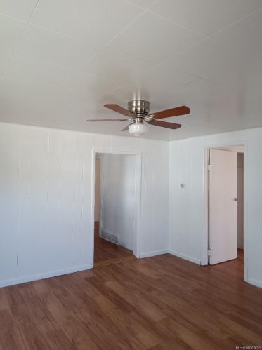4672 Leaf Ct, Denver, CO 80216-2721