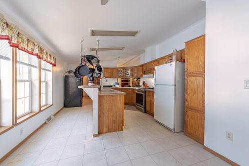 870 Us Route 4, Danbury, NH 03230-4643